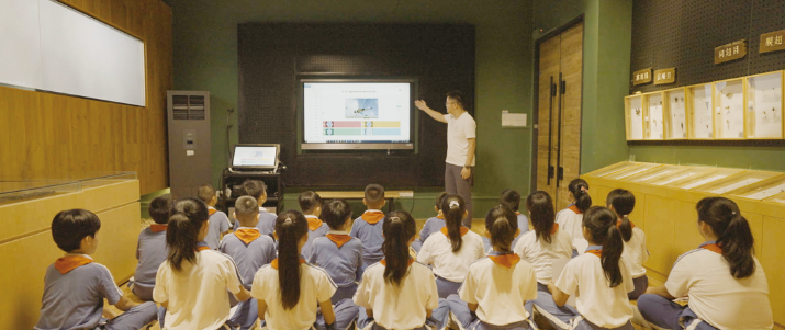 新邵深圳市龙华区教育局